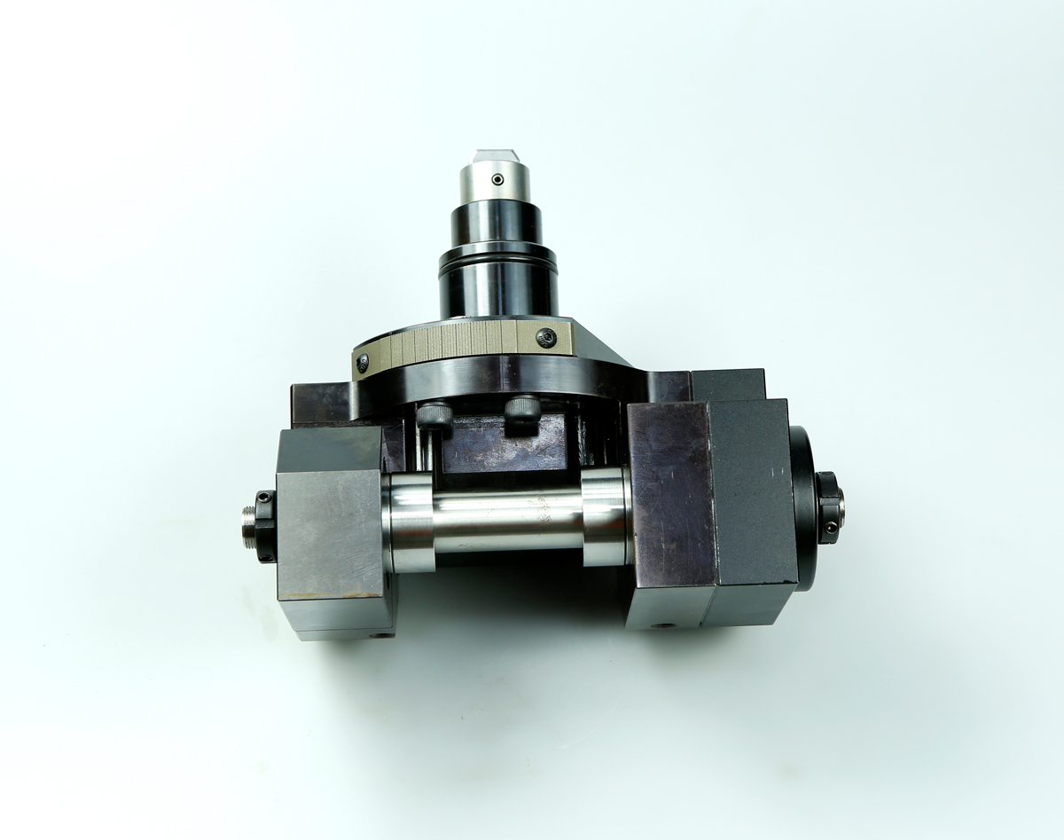 BMT55滾齒動力刀座